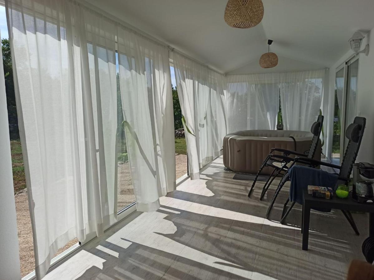 Holiday House Vela Vrta Sveti Ivan Dobrinjski Екстер'єр фото