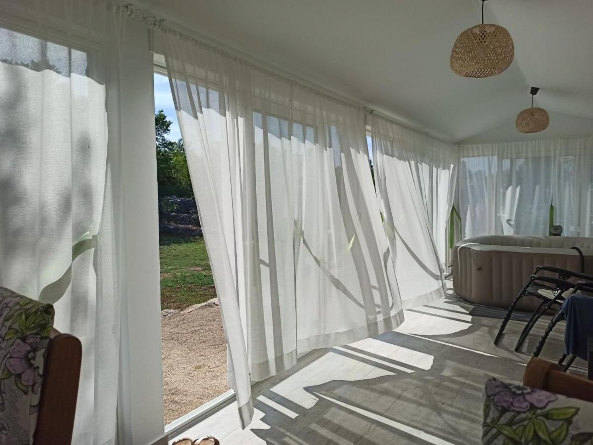 Holiday House Vela Vrta Sveti Ivan Dobrinjski Екстер'єр фото
